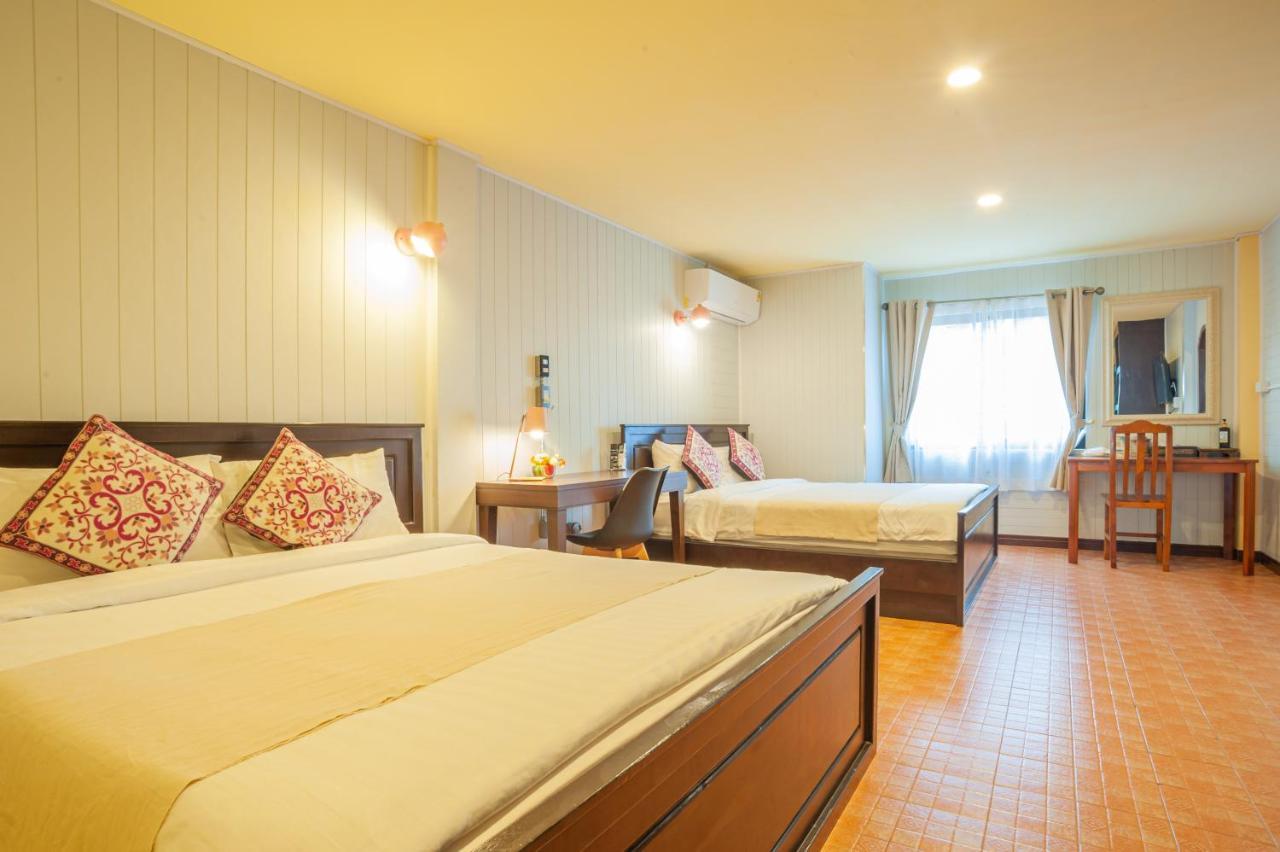 Talay Sai @ Thung Wua Laen Hotel Pathiu Exterior photo