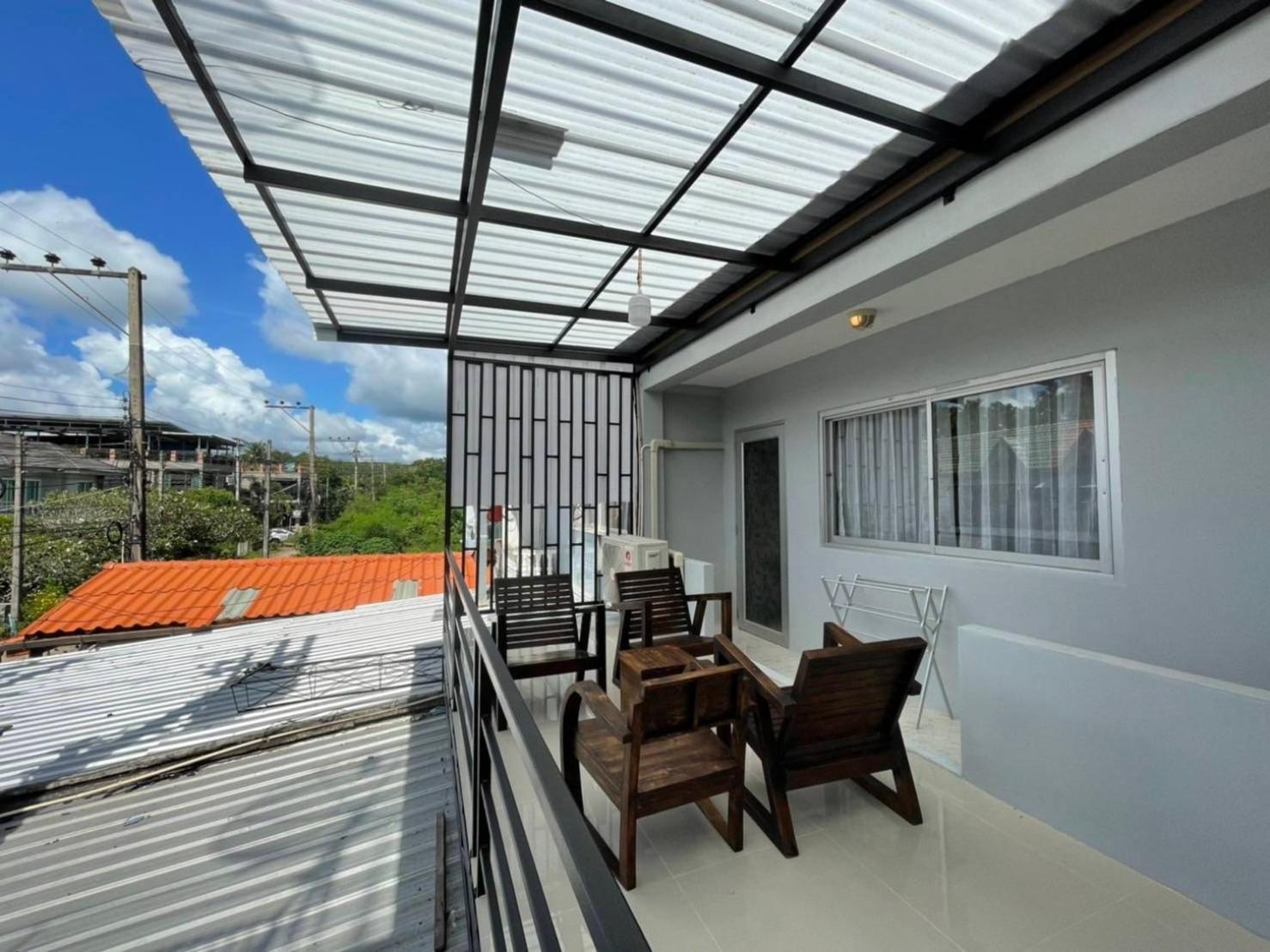 Talay Sai @ Thung Wua Laen Hotel Pathiu Room photo